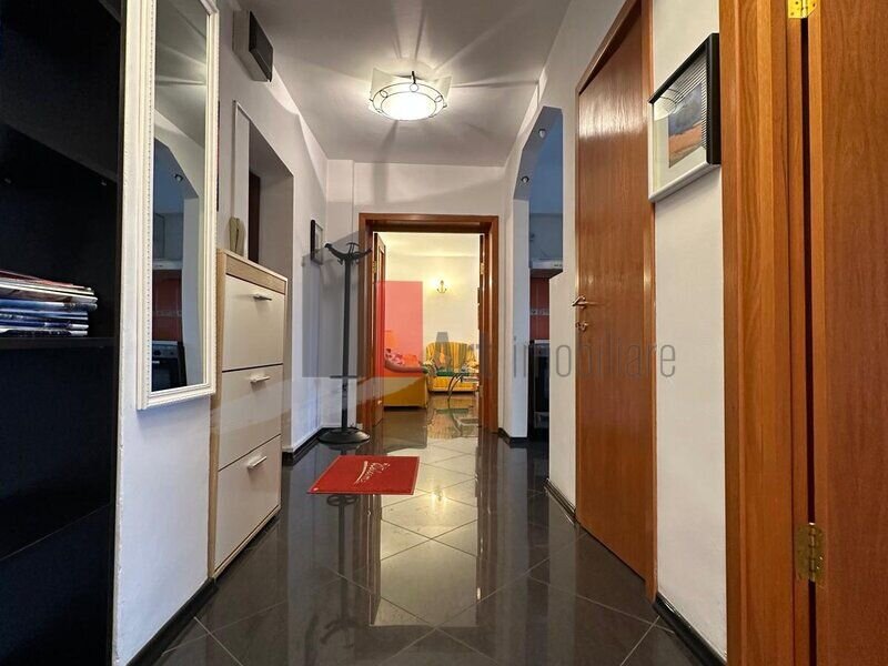 Victoriei, inchiriere 2 camere Piata Victoriei, bloc Springtime